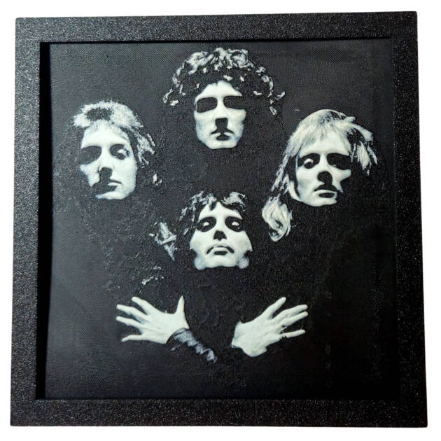 Tablou arta 3D Hueforge - The Queen - Bohemian Rhapsody, 20x20cm
